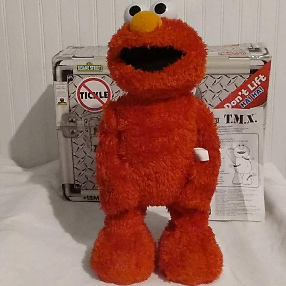 SALE GUC 10th Anniversary Tickle Me Elmo